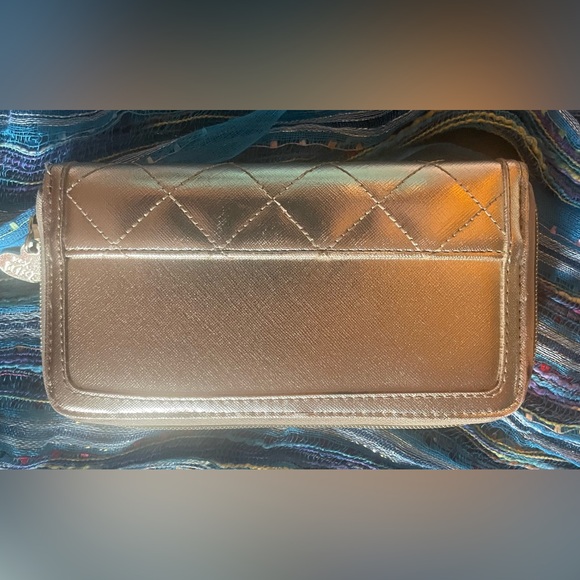 Betsey Johnson fun sparkly gold wallet. Measures approximately 8 x 4”. NWOT - Picture 5 of 13
